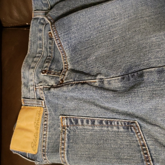 Eddie Bauer men's jeans - Picture 2 of 4